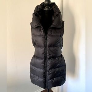 moncler womens doudoune legere vest with hood